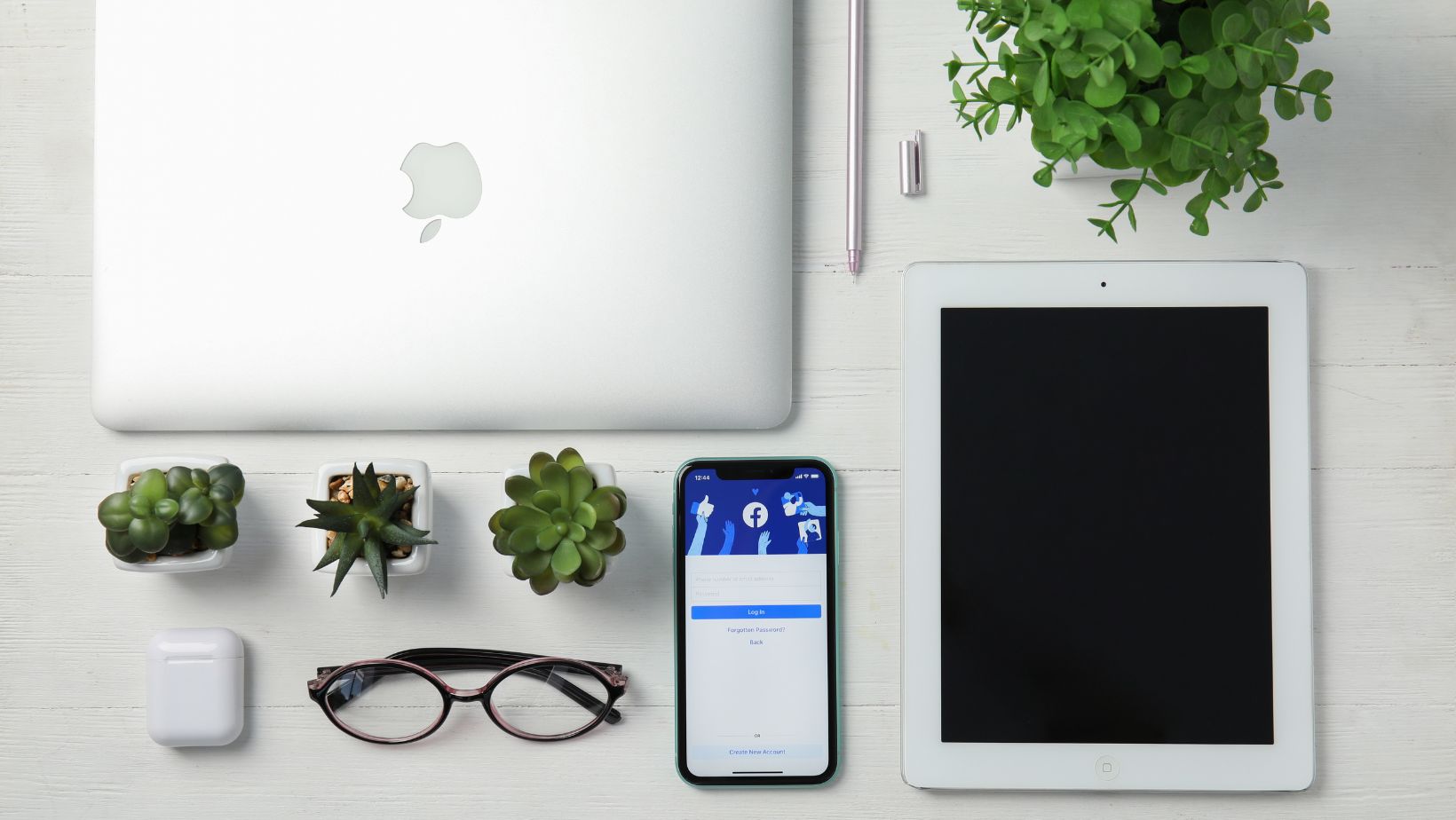 Machine Facebook Maximize Social Media Efficiency with Facebook Automation - The ...